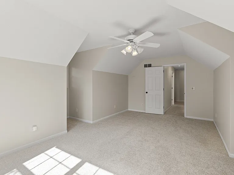 15734 Porchlight Ln — Photo 28