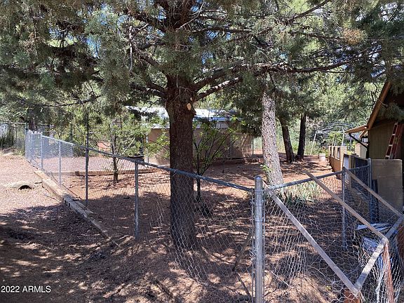 3rd image of 3634 N Navajo Dr