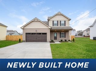 113 Chyntara Dr, La Vergne, TN 37086