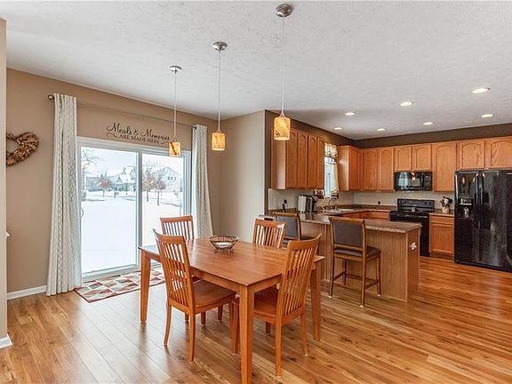 3rd image of 13751 Wendessa Dr