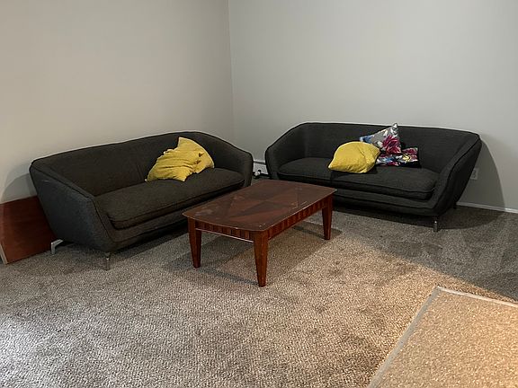 4th image of 815 S State St APT 6