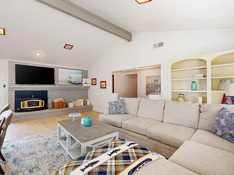 144 Sunset Dr — Photo 19