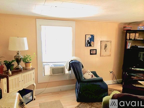3rd image of 16 Washington St #3