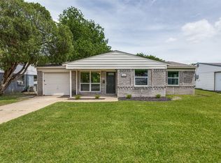 4518 Motley Dr, Mesquite, TX 75150