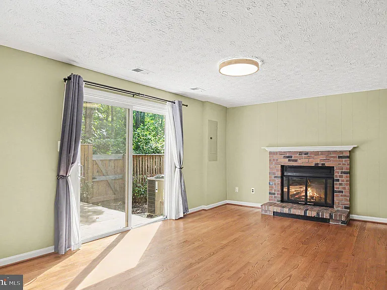 11510 Underoak Ct — Photo 5