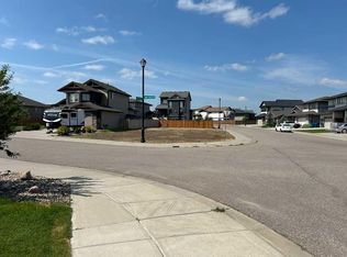 14 Canyon Estates Ln W, Lethbridge, AB T1K5W7