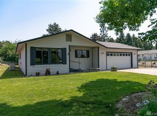 311 34th St NW, East Wenatchee, WA 98802