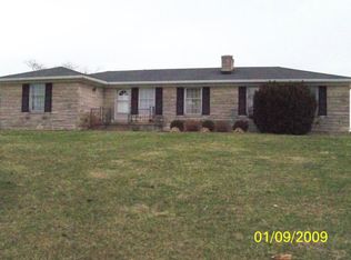 2831 Bloomfield Rd, Taylorsville, KY 40071