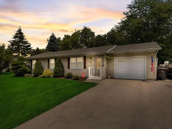 204 North Parkview DRIVE, Eagle, WI 53119
