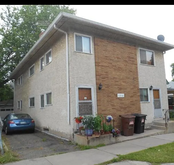1614 Selby Ave — Photo 4