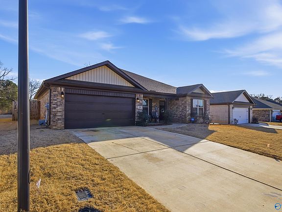 3rd image of 106 Cedar Lake Rd