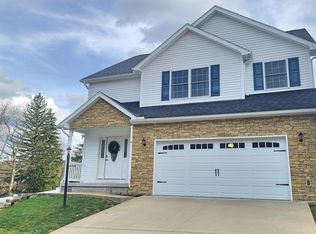 211 September Dr, Morgantown, WV 26508