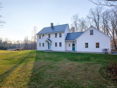 44 Horse Shoe Ln, Lakeville, CT, 06039