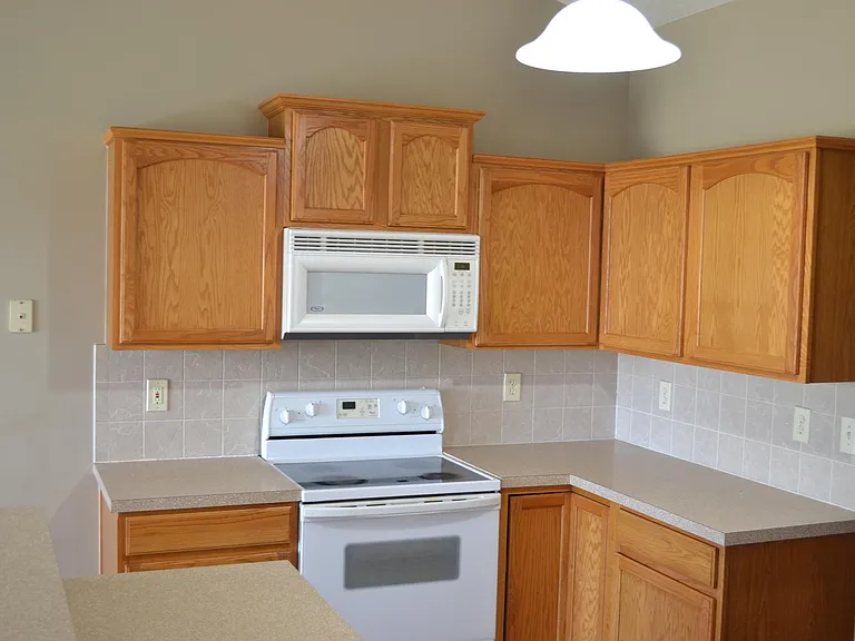 6022 E Ironhorse Cir — Photo 13