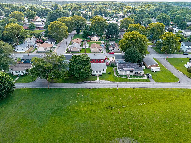 57 Jackson Rd — Photo 15