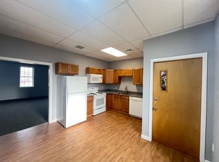 3 Stadler St #F2, Belchertown, MA 01007