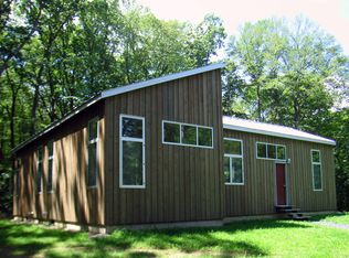 30 Old East Rd, Wallkill, NY 12589