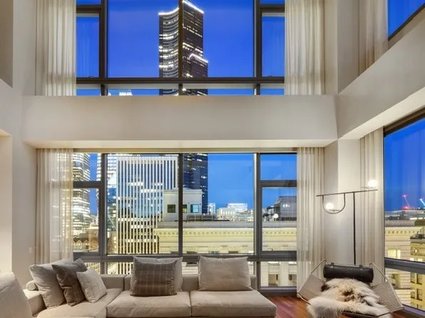 715 2nd Avenue #1506, Seattle, WA 98104