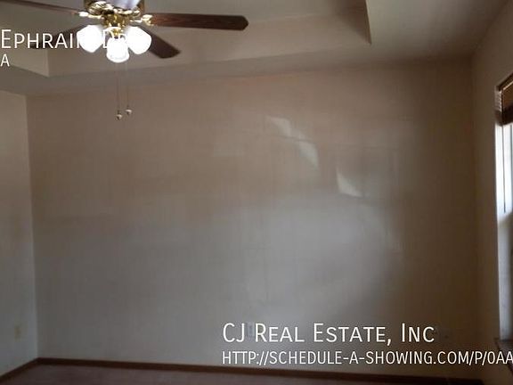 2nd image of 1136 SW Ephraim Dr