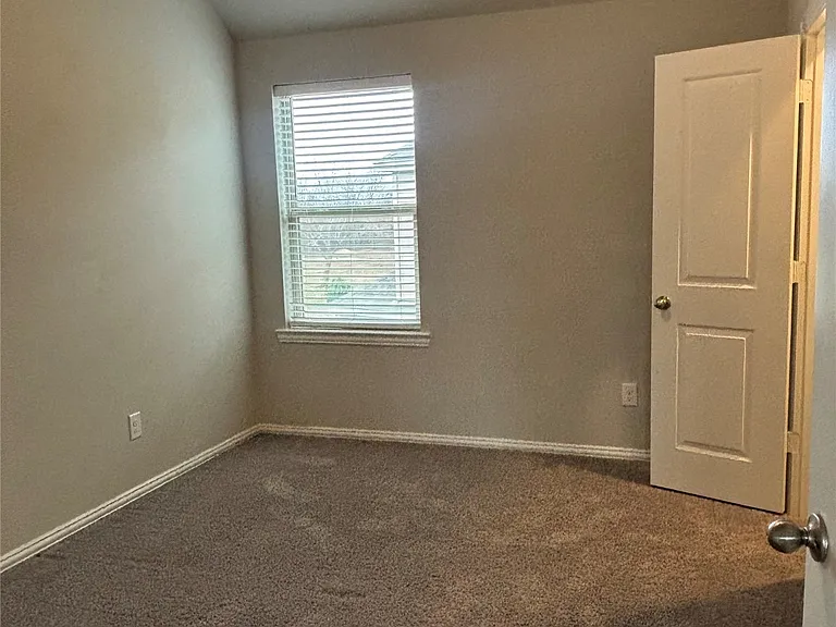 3734 Bach St #3734 — Photo 37