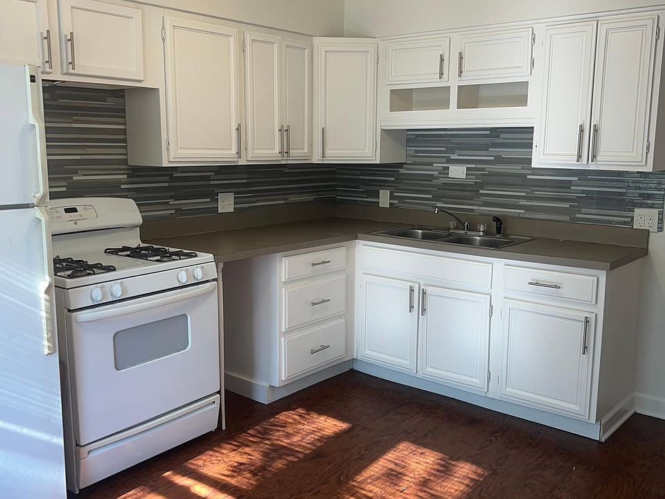 1st image of 11330 S Langley Ave #2