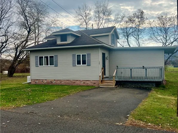 348 Laurentian Pl, Elmira, NY 14904