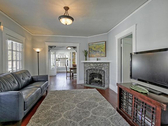 5th image of 1111 King St