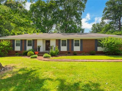 1111 Briarwood Dr, Seneca, SC, 29672