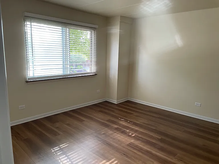 10232 S Kenton Ave #201 — Photo 6