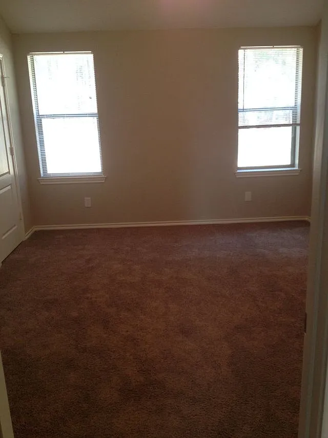 2 bed, 1120 sqft, $1,195 — Photo 3
