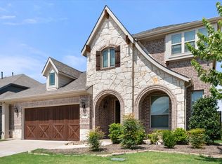 300 Ben Thomas St, Burleson, TX 76028