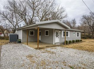 40 Ash St, Farmington, AR 72730
