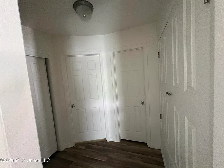 104 Olympic Cir — Photo 9