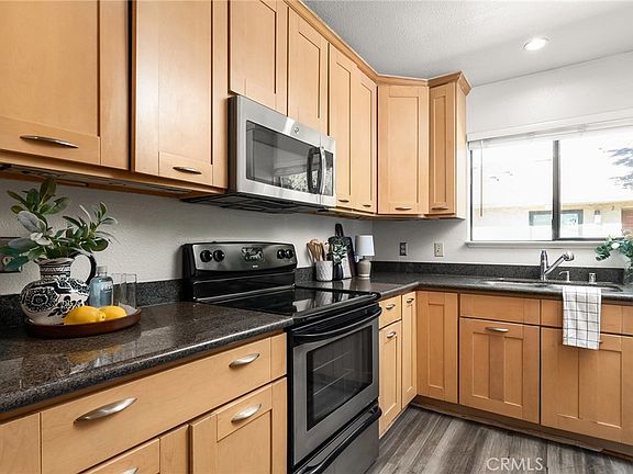 4th image of 1420 Sherman Ave APT 16