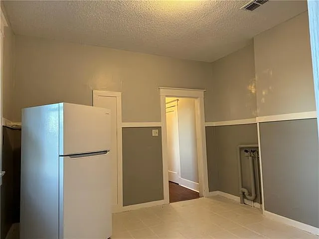 4318 N Robertson St — Photo 10