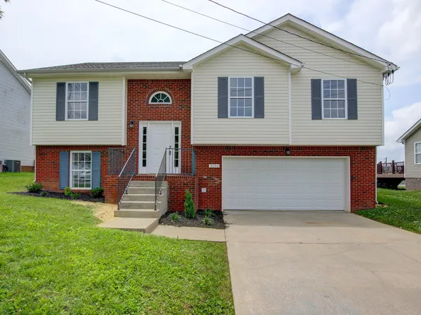 3398 Bradfield Dr, Clarksville, TN 37042