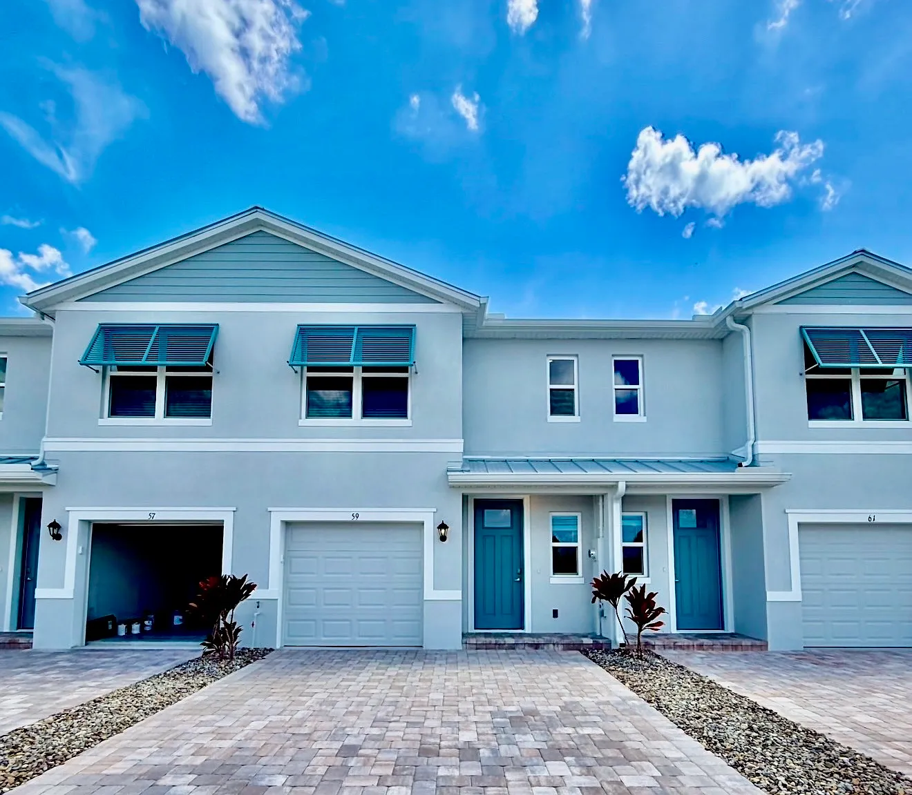 3 bed, 2.5 bath, 1463 sqft, $2,800 — Photo 1