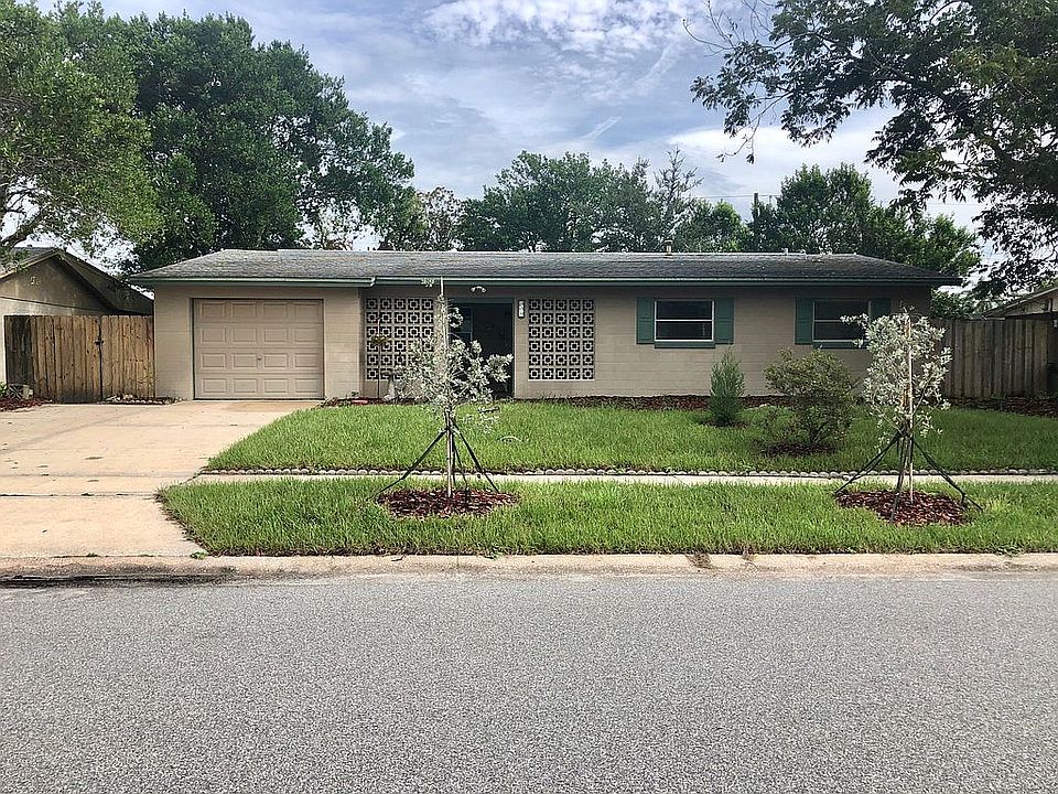 1st image of 950 Cristobal Dr