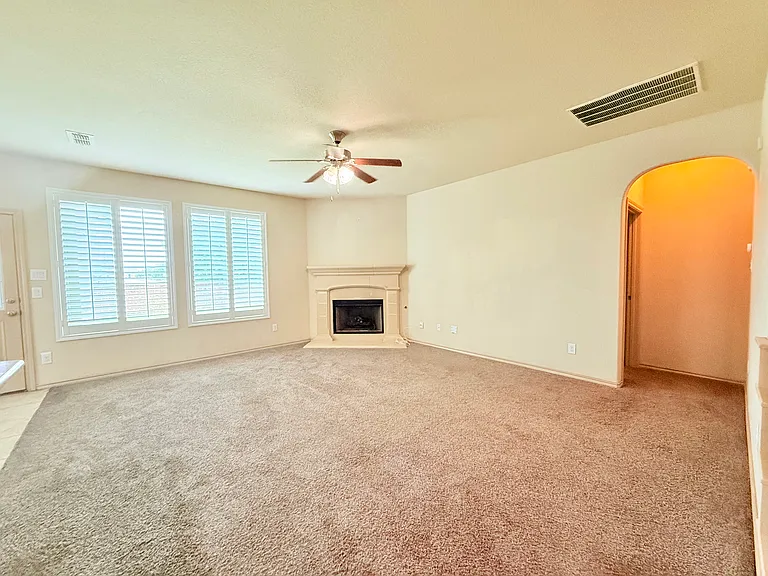 1909 Jacona Trl — Photo 10