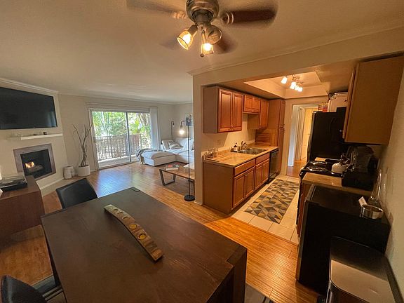 4th image of 1128 Ocean Park Blvd APT 101