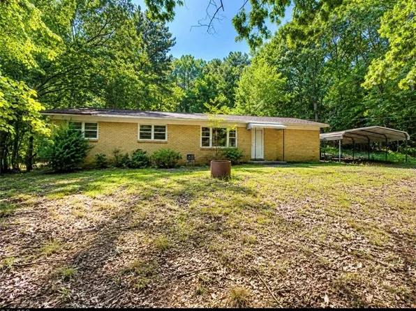 2725 State Highway 109 N, Troy, NC 27371