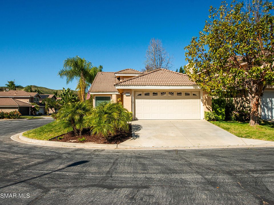 1st image of 65 Iron Ridge Ln