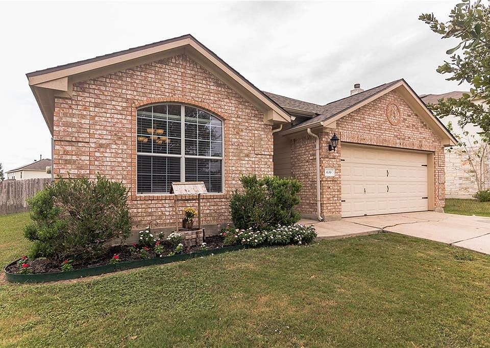 1st image of 639 Dark Horse Ln