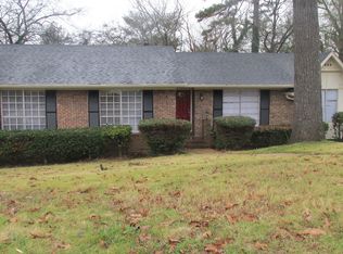 304 Englewood Dr, Fairfield, AL 35064