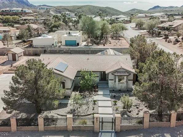 601 Sandy Dr, Henderson, NV 89002