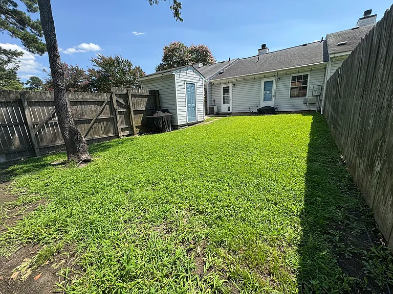 3924 Roebling Ln — Photo 23