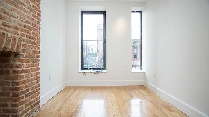 Rented by Nooklyn NYC LLC | media 17