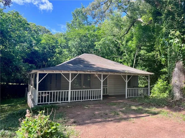 2259 Whites Mill Rd, Decatur, GA 30032