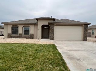 307 Baler Ln, Carlsbad, NM 88220