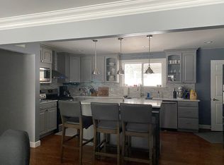 7448 Denton Hill Rd, Fenton, MI 48430